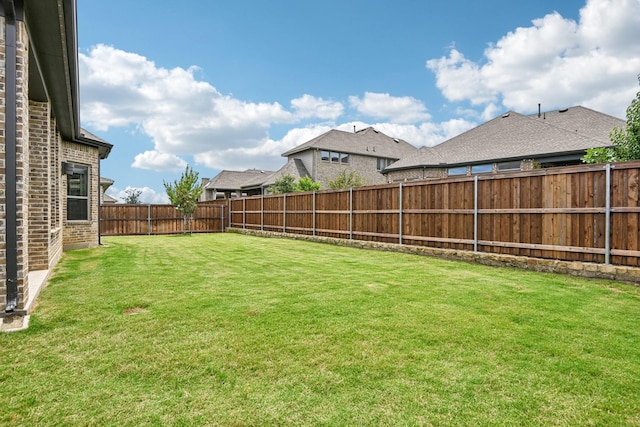 3200 Julian St, Mansfield, TX 76063 - view of yard