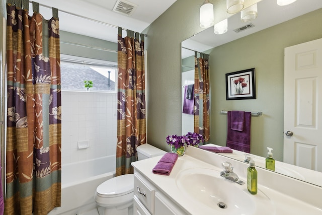 6308 Widgeon Dr, Plano, TX 75024 - full bath with vanity, shower / bath combo with shower curtain, and toilet