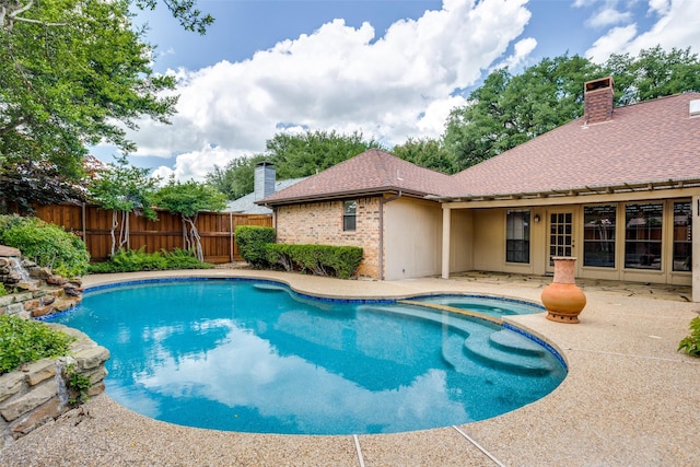 1504 Huron Trl, Plano, TX 75075 - view of pool with a patio area and a pool with connected hot tub