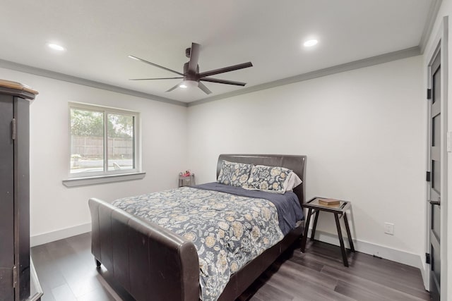 2003 Quincy Ct, Arlington, TX 76013 - bedroom with baseboards, crown molding, recessed lighting, dark wood-style flooring, and ceiling fan