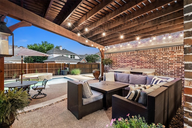 1229 Comanche Dr, Allen, TX 75013 - fenced backyard featuring an outdoor hangout area, a pool with connected hot tub, and a patio area