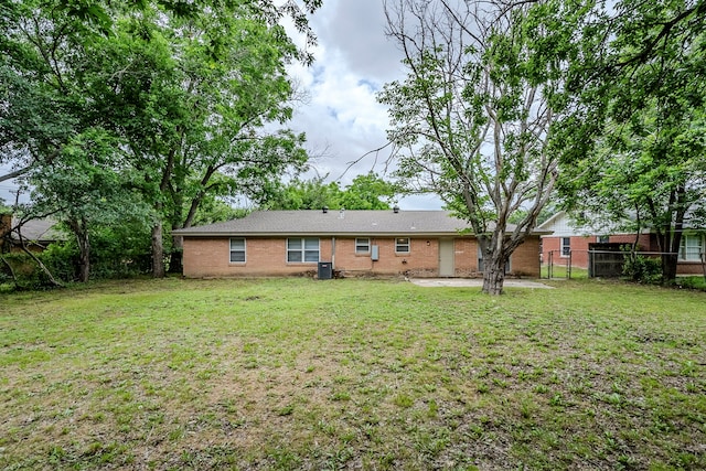 5729 Wales Ave, Fort Worth, TX 76133 - rear view of house with brick siding
