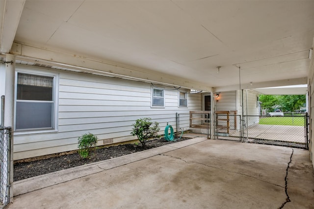 501 Lynch St, Gainesville, TX 76240 - view of patio with a gate