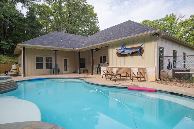 17294 Hidden Valley Ln, Flint, TX 75762 - view of swimming pool with a patio area, a ceiling fan, and a pool with connected hot tub