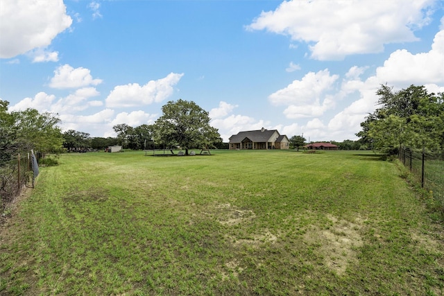 824 Lakeland Park Cir, Mart, TX 76664 - view of yard