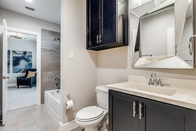 731 Spanish Oaks Pl, Dallas, TX 75204 - full bath featuring toilet, vanity, baseboards, shower / bathtub combination, and tile patterned flooring