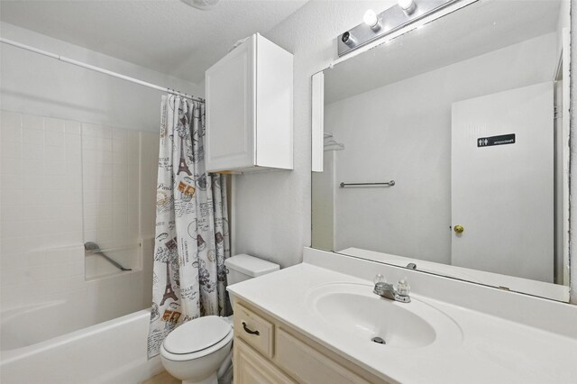 10700 Irish Glen Trl, Haslet, TX 76052 - full bathroom featuring toilet, vanity, and shower / tub combo