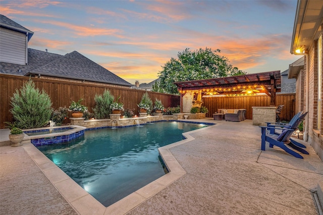 5932 Royal Palm Dr, Plano, TX 75093 - pool at dusk with a fenced backyard, outdoor lounge area, a patio, a pergola, and a pool with connected hot tub