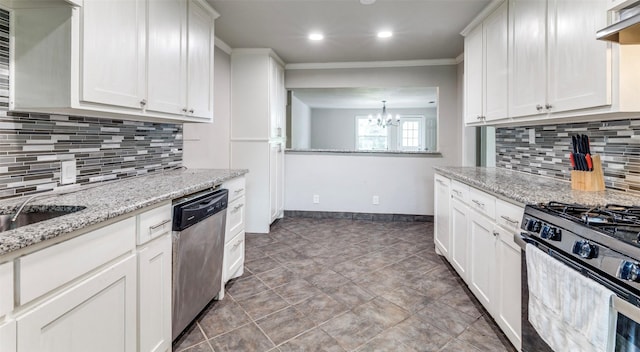 4332 Blackstone Dr, Fort Worth, TX 76114 - kitchen with appliances with stainless steel finishes, a chandelier, backsplash, white cabinets, and recessed lighting