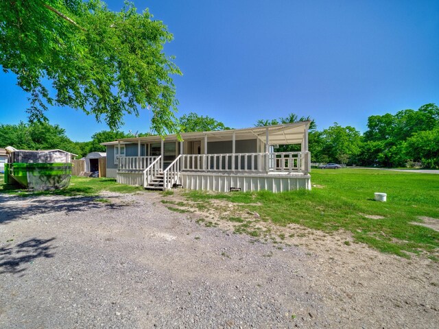 291 County Road 4858, Newark, TX 76071 - view of front facade featuring a porch