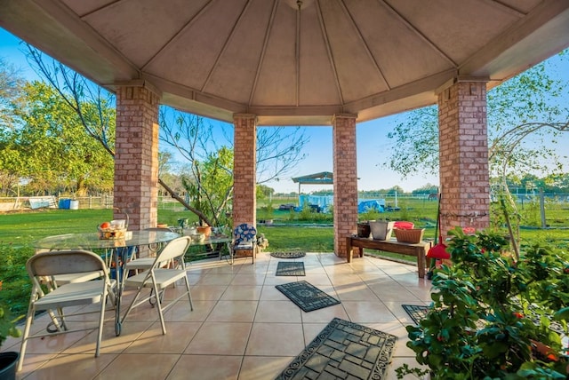 5310 Ranchero Ln, Dallas, TX 75236 - view of patio with outdoor dining space
