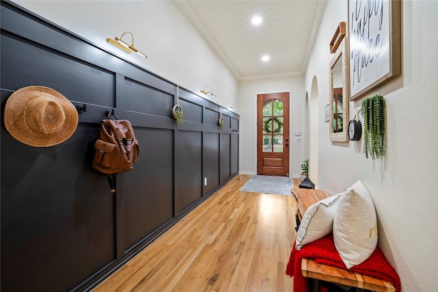 7812 Rockledge Dr, Mckinney, TX 75071 - mudroom with crown molding, light wood-type flooring, and recessed lighting