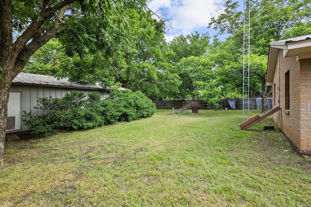 201 S Caney St, Dodd City, TX 75438 - view of yard