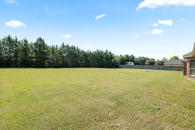 208 Burtonwood Cir, Ovilla, TX 75154 - view of yard