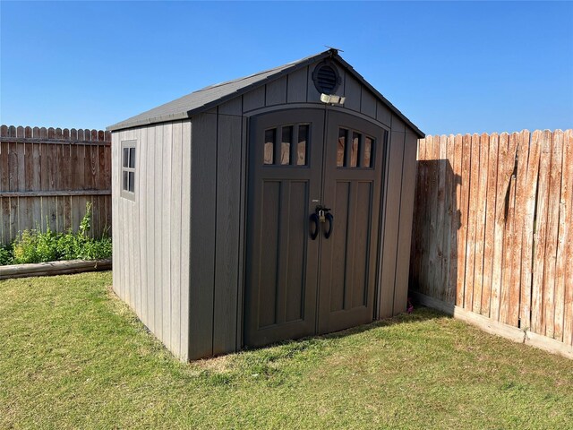 328 Foxhunter St, Fort Worth, TX 76131 - view of shed