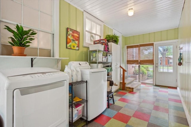 3808 Huaco Ln, Waco, TX 76710 - washroom featuring tile patterned floors, washer and dryer, and healthy amount of natural light