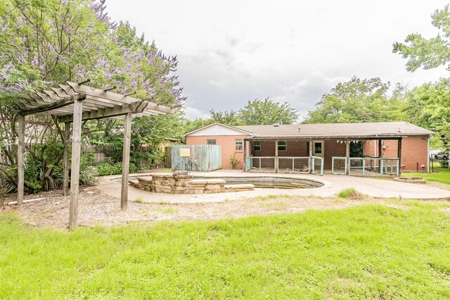 133 SE Newton Dr, Burleson, TX 76028 - back of property with a pergola