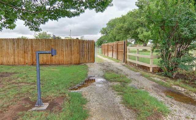 13417 Hickory Creek Dr, Haslet, TX 76052 - view of yard