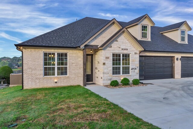 5128 Country Club Dr, Granbury, TX 76049 - view of front of home featuring a shingled roof, driveway, brick siding, and a front yard