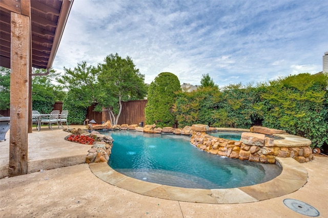 9808 Capilano Dr, Plano, TX 75025 - view of pool with a patio area, a fenced backyard, and a pool with connected hot tub