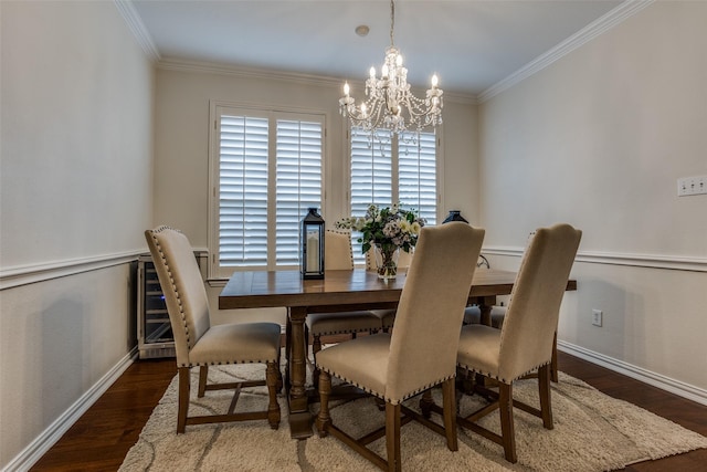 9808 Capilano Dr, Plano, TX 75025 - dining room featuring a chandelier, wood finished floors, ornamental molding, and baseboards
