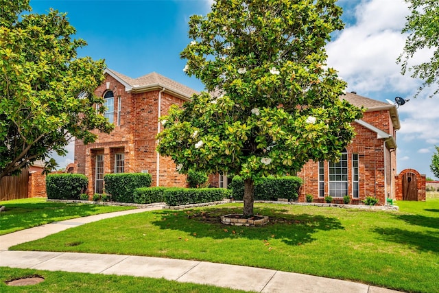 3936 Gillespie Dr, Carrollton, TX 75010 - traditional home with brick siding