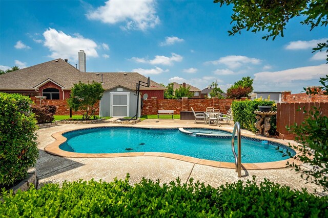 3936 Gillespie Dr, Carrollton, TX 75010 - view of pool with a patio and a pool with connected hot tub