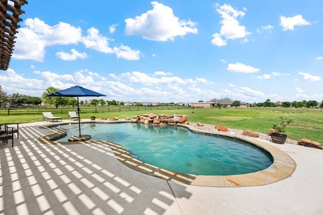 14208 Lucille Dr, Newark, TX 76071 - swimming pool featuring a patio area