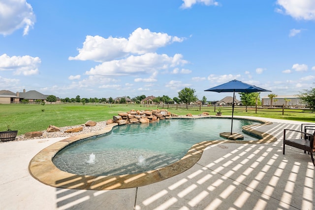 14208 Lucille Dr, Newark, TX 76071 - view of pool with a patio