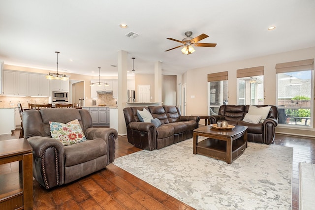 2916 Woods Dr, Plano, TX 75025 - living area featuring dark wood-style floors, ceiling fan, and recessed lighting