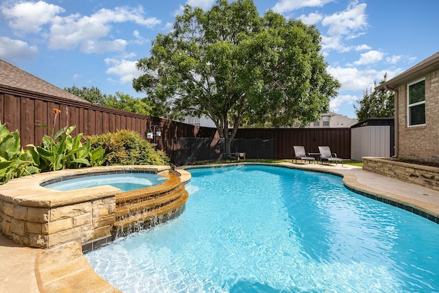 2916 Woods Dr, Plano, TX 75025 - view of pool featuring a fenced backyard, a storage shed, and a pool with connected hot tub