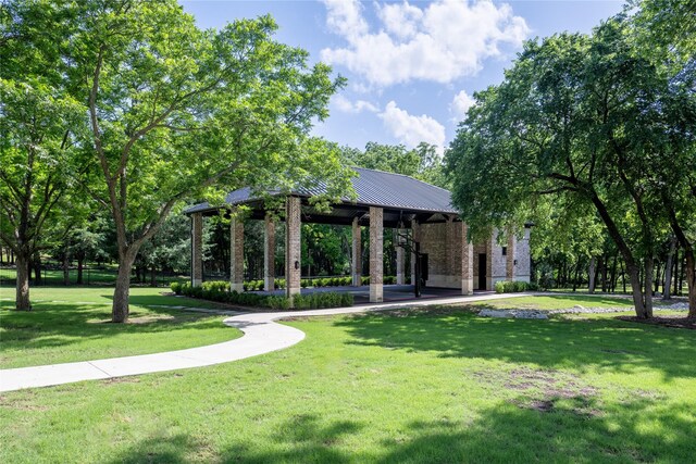 4905 Reserve Ct, Parker, TX 75002 - surrounding community featuring a gazebo and a lawn