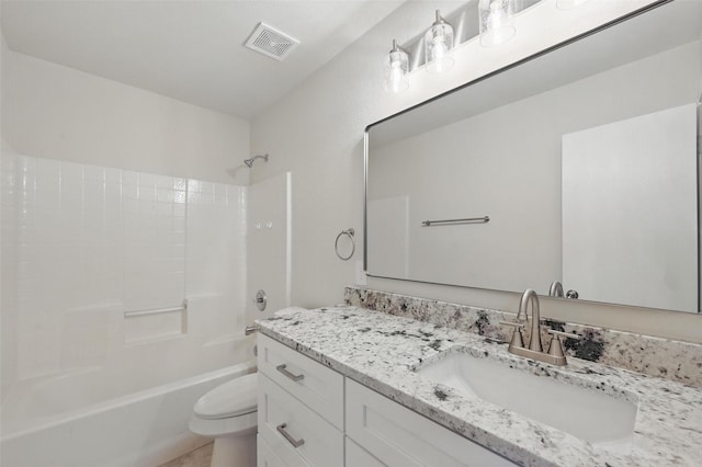 1126 Mazourka Dr, Arlington, TX 76001 - full bath featuring toilet, vanity, and shower / tub combination
