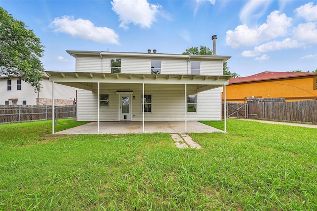 1126 Mazourka Dr, Arlington, TX 76001 - rear view of property featuring a patio area