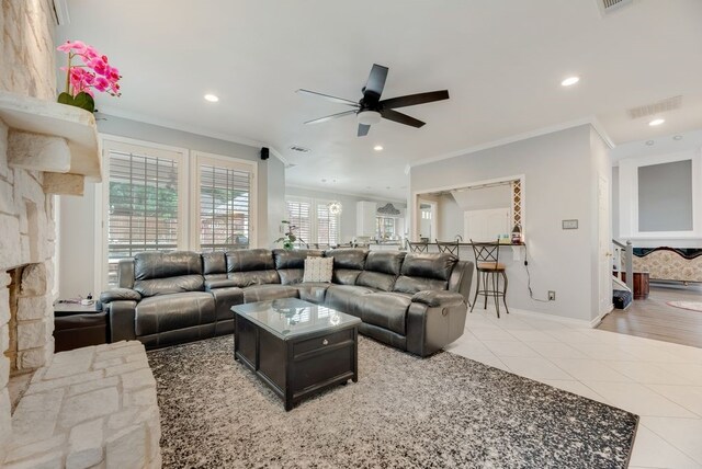 2805 Pine View Dr, Grapevine, TX 76051 - living area with ornamental molding, a ceiling fan, recessed lighting, light tile patterned floors, and baseboards