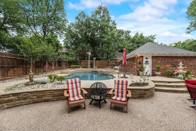 2805 Pine View Dr, Grapevine, TX 76051 - view of swimming pool featuring a patio area, a fire pit, a fenced backyard, and a pool with connected hot tub