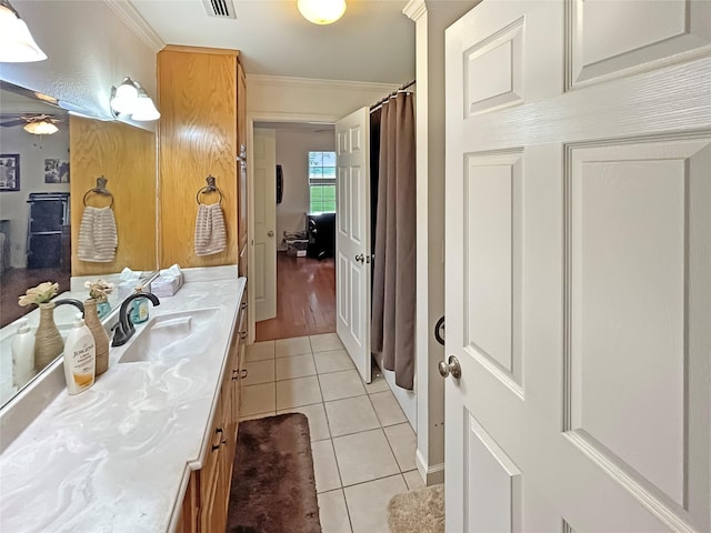 434 Thornton Ln, Palo Pinto, TX 76484 - full bath with vanity, tile patterned floors, crown molding, and ceiling fan