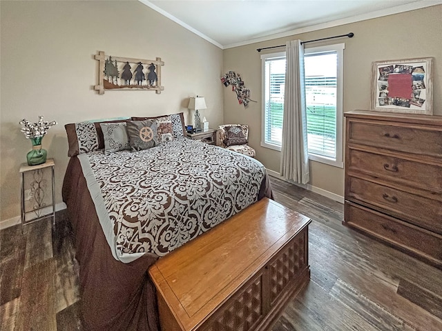 434 Thornton Ln, Palo Pinto, TX 76484 - bedroom with wood finished floors, vaulted ceiling, crown molding, and baseboards