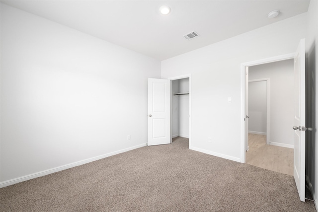 9653 Alderleaf Trl, Fort Worth, TX 76036 - unfurnished bedroom featuring carpet flooring, baseboards, a closet, and recessed lighting
