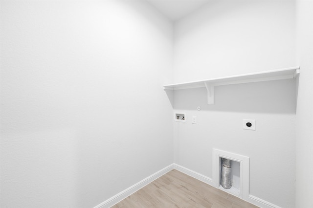 9653 Alderleaf Trl, Fort Worth, TX 76036 - washroom with gas dryer hookup, hookup for an electric dryer, hookup for a washing machine, light wood-style floors, and baseboards
