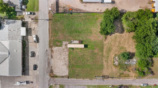 800 N 14th St, Honey Grove, TX 75446