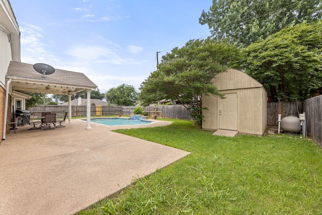 5501 Wood View St, North Richland Hills, TX 76180 - view of yard featuring a patio