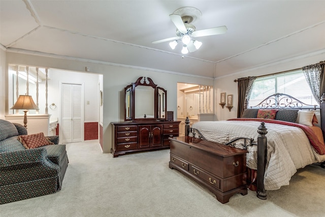 6921 Vineridge Dr, Dallas, TX 75248 - bedroom featuring light colored carpet, ceiling fan, and ensuite bathroom
