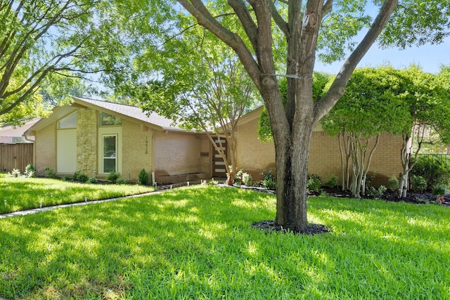 10528 Swallow Ln, Dallas, TX 75218 - view of front of house featuring brick siding
