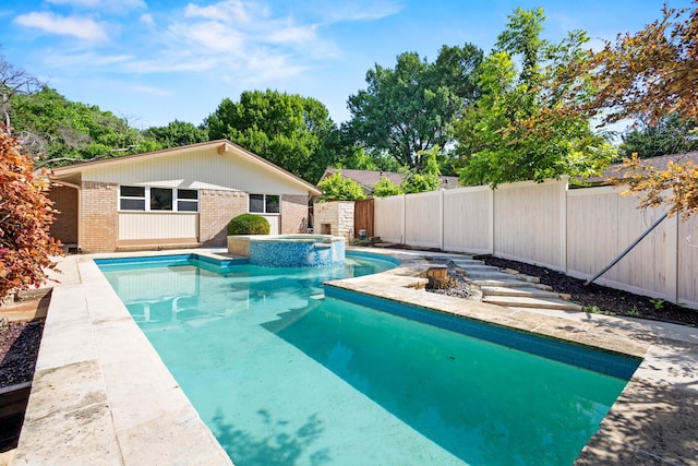 10528 Swallow Ln, Dallas, TX 75218 - view of pool featuring an in-ground hot tub and a fenced backyard