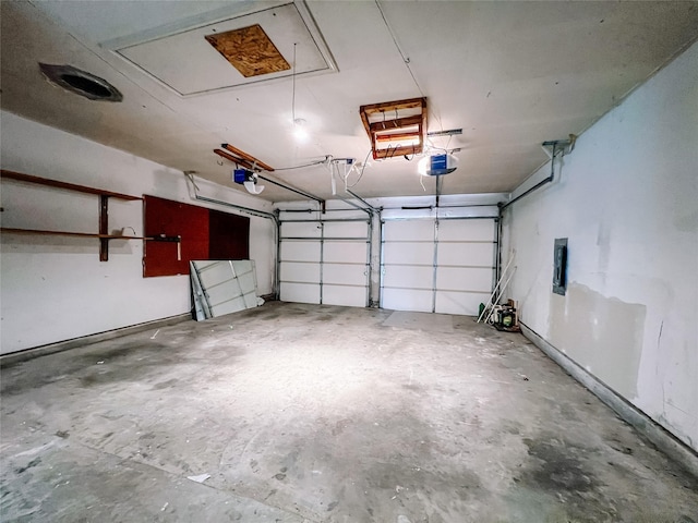 1013 Gannon Dr, Plano, TX 75025 - garage with a garage door opener