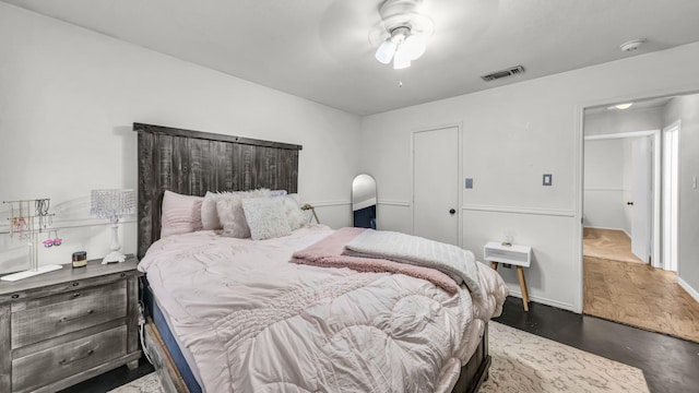 229 Willow Creek Dr, Weatherford, TX 76085 - bedroom with ceiling fan