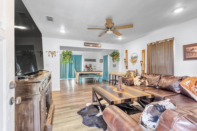 201 E Pearl St, Celeste, TX 75423 - living room with a ceiling fan, light wood-type flooring, recessed lighting, and baseboards