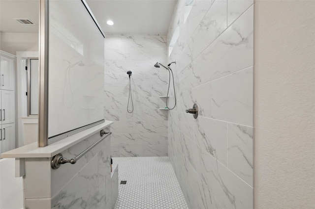 450 Cobb Ln, Waxahachie, TX 75167 - full bathroom with a tile shower