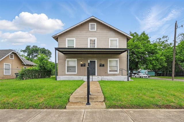 3950 Lisbon St, Fort Worth, TX 76107 - view of front of home featuring a front lawn